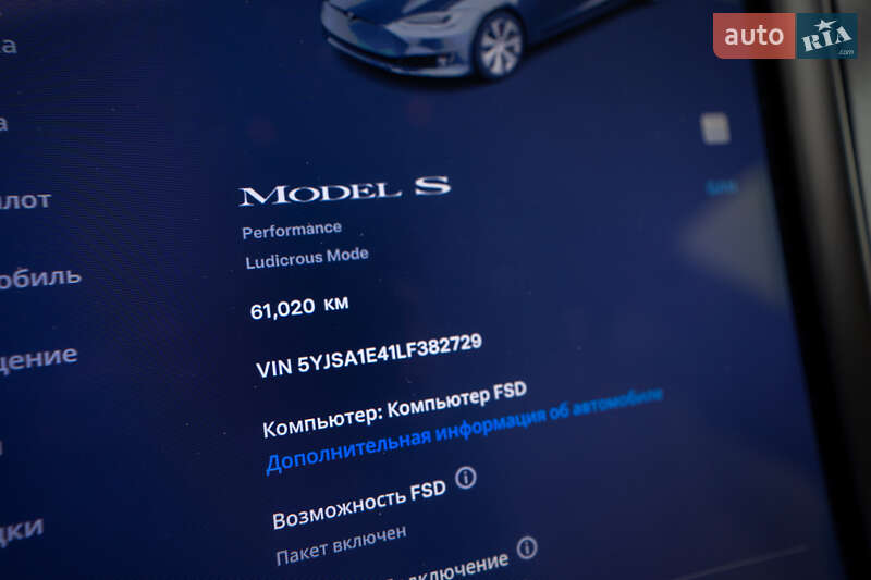 Ліфтбек Tesla Model S 2020 в Києві