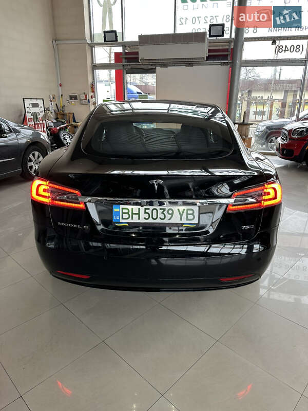 Лифтбек Tesla Model S 2018 в Одессе фото 3 Лифтбек Tesla Model S 2018 в Одессе