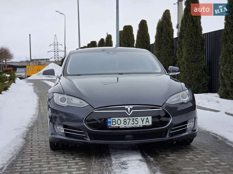 Лифтбек Tesla Model S 2014 в Тернополе фото 3 Лифтбек Tesla Model S 2014 в Тернополе
