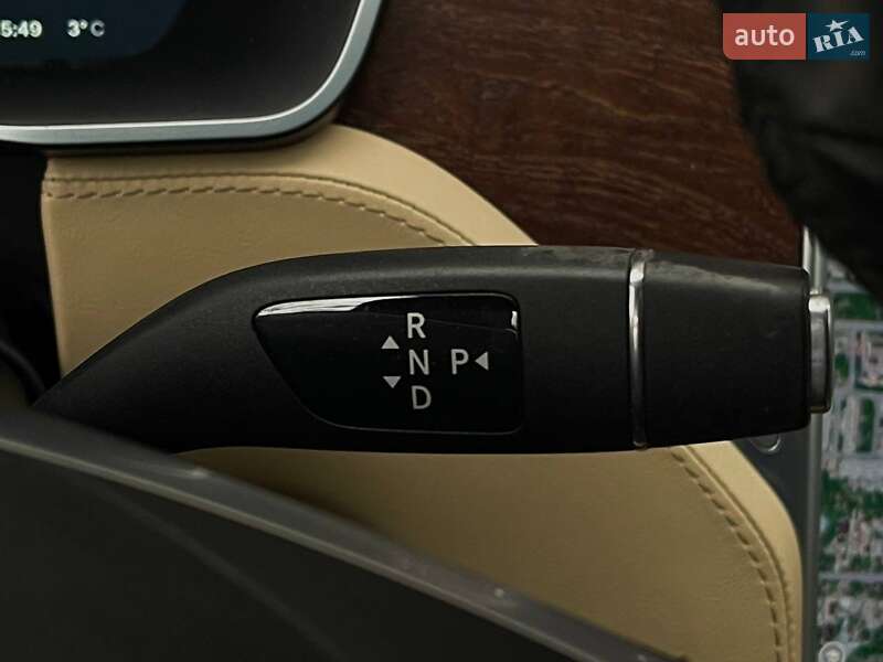 Лифтбек Tesla Model S 2017 в Николаеве фото 21 Лифтбек Tesla Model S 2017 в Николаеве