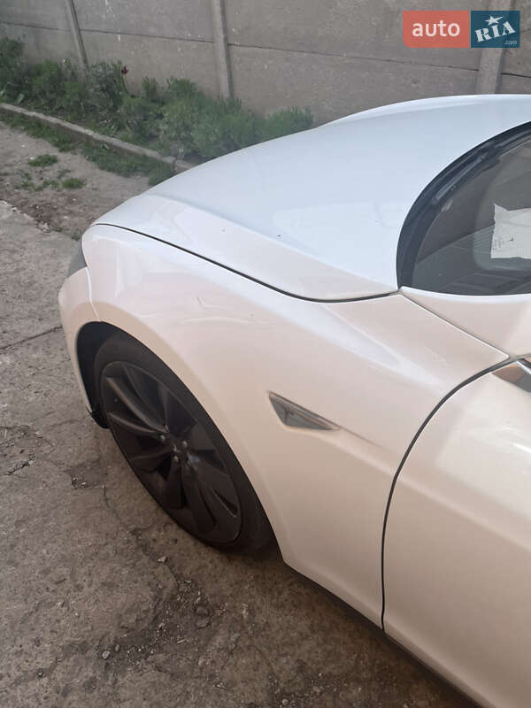 Лифтбек Tesla Model S 2013 в Белой Церкви фото 8 Лифтбек Tesla Model S 2013 в Белой Церкви