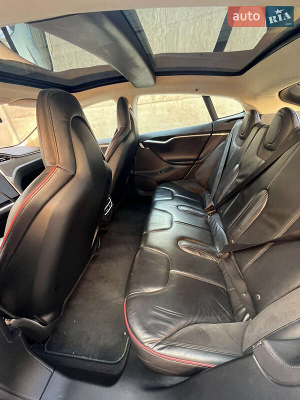 Лифтбек Tesla Model S 2013 в Белой Церкви фото 21 Лифтбек Tesla Model S 2013 в Белой Церкви