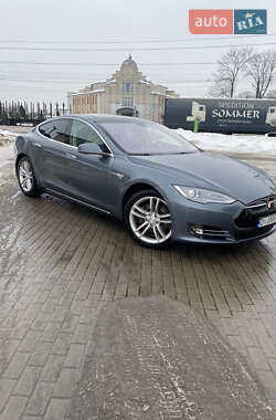 Лифтбек Tesla Model S 2014 в Житомире