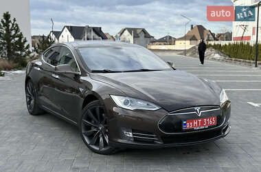 Ліфтбек Tesla Model S 2014 в Луцьку