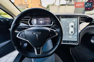 Лифтбек Tesla Model S 2013 в Киеве
