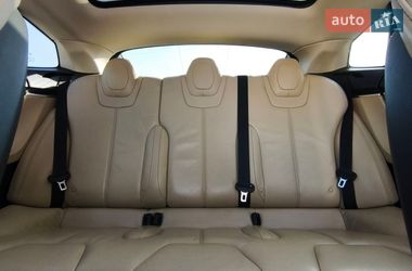 Лифтбек Tesla Model S 2014 в Львове