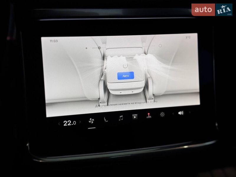 Лифтбек Tesla Model S 2022 в Запорожье