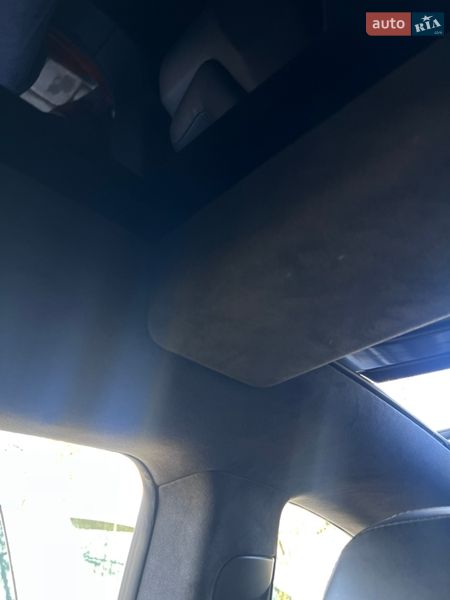 Лифтбек Tesla Model S 2016 в Львове