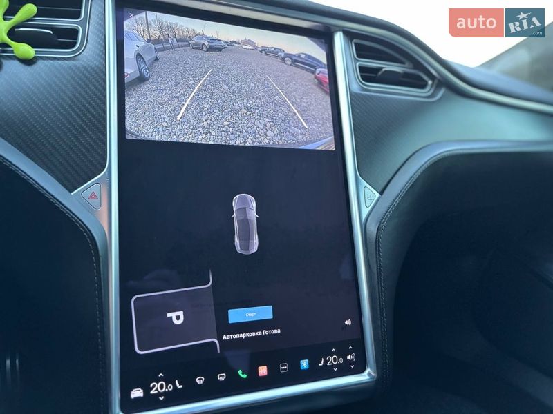 Лифтбек Tesla Model S 2017 в Коломые