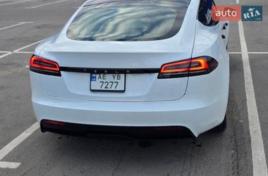 Лифтбек Tesla Model S 2024 в Днепре