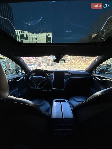Лифтбек Tesla Model S 2014 в Одессе