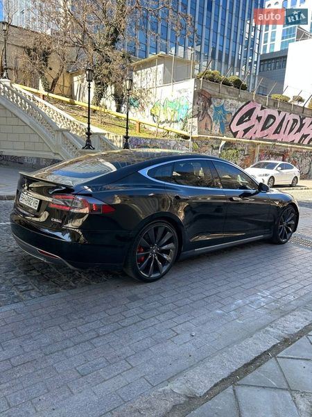 Лифтбек Tesla Model S 2014 в Одессе