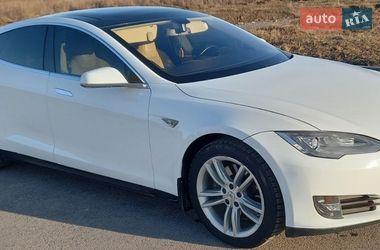 Ліфтбек Tesla Model S 2012 в Вінниці