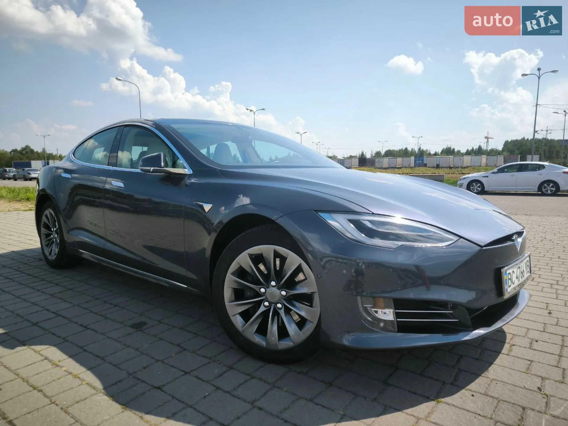 2017 Tesla Model S - мініатюра 3