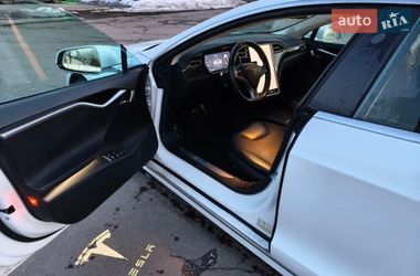 Лифтбек Tesla Model S 2016 в Белой Церкви
