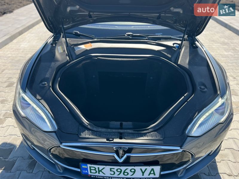 Лифтбек Tesla Model S 2013 в Ровно фото 19 Лифтбек Tesla Model S 2013 в Ровно