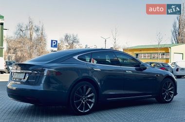 Лифтбек Tesla Model S 2020 в Одессе