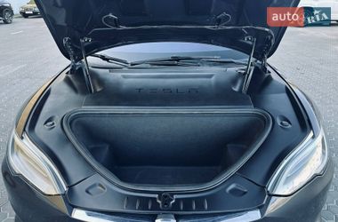 Лифтбек Tesla Model S 2020 в Одессе