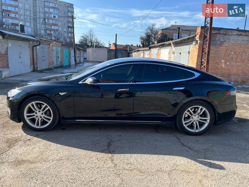 Ліфтбек Tesla Model S 2014 в Білій Церкві