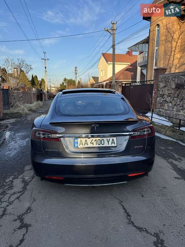 Лифтбек Tesla Model S 2014 в Софиевской Борщаговке фото 7 Лифтбек Tesla Model S 2014 в Софиевской Борщаговке