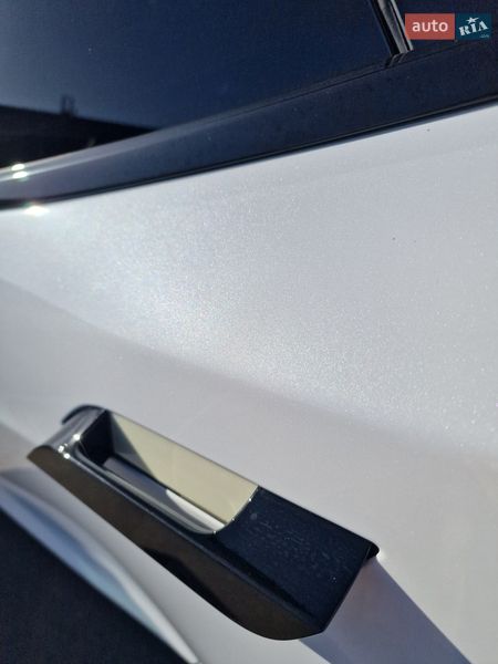 Лифтбек Tesla Model S 2023 в Одессе