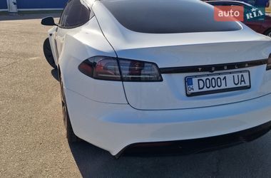 Лифтбек Tesla Model S 2023 в Одессе