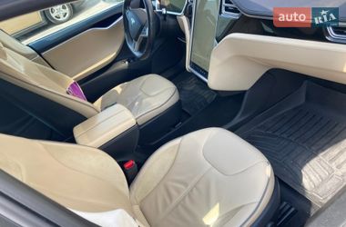 Лифтбек Tesla Model S 2014 в Киеве