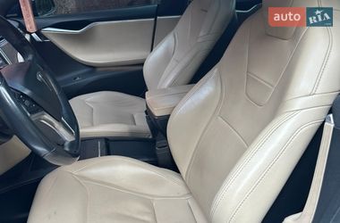 Ліфтбек Tesla Model S 2016 в Рівному
