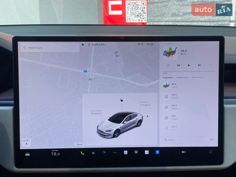 Лифтбек Tesla Model S 2022 в Киеве