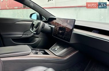 Лифтбек Tesla Model S 2022 в Киеве