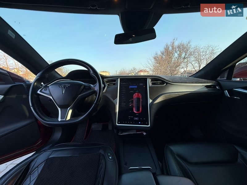 Ліфтбек Tesla Model S 2016 в Одесі фото 8 Ліфтбек Tesla Model S 2016 в Одесі