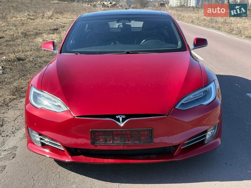 Ліфтбек Tesla Model S 2018 в Києві фото 15 Ліфтбек Tesla Model S 2018 в Києві