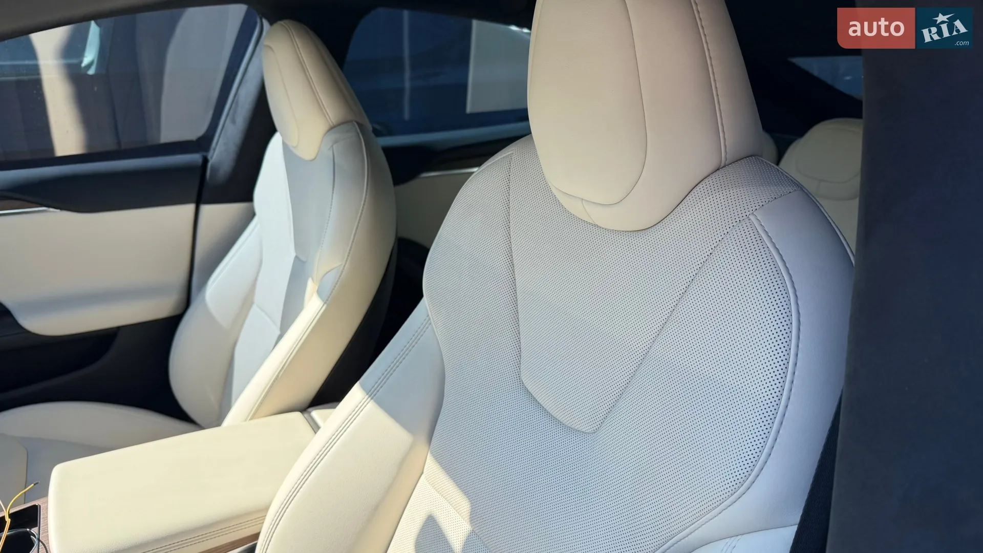 2021 Tesla Model S - мініатюра 6