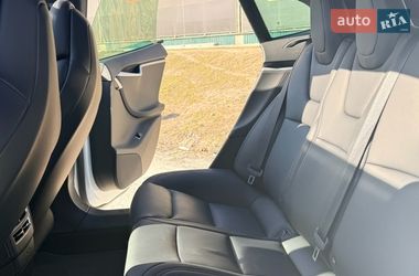 Лифтбек Tesla Model S 2018 в Киеве