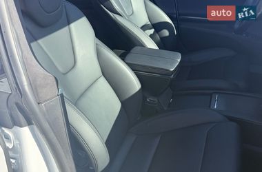 Лифтбек Tesla Model S 2018 в Киеве