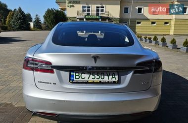 Лифтбек Tesla Model S 2015 в Судовой Вишне