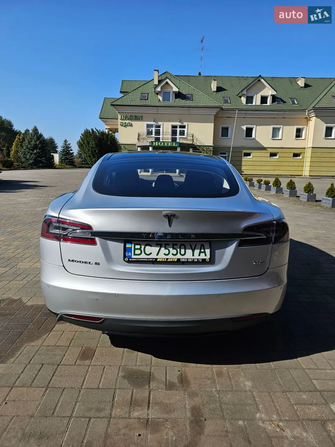 2015 Tesla Model S - мініатюра 5