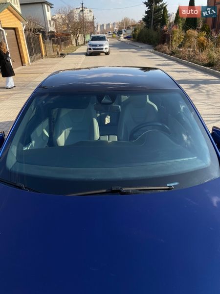 Ліфтбек Tesla Model S 2015 в Хмельницькому