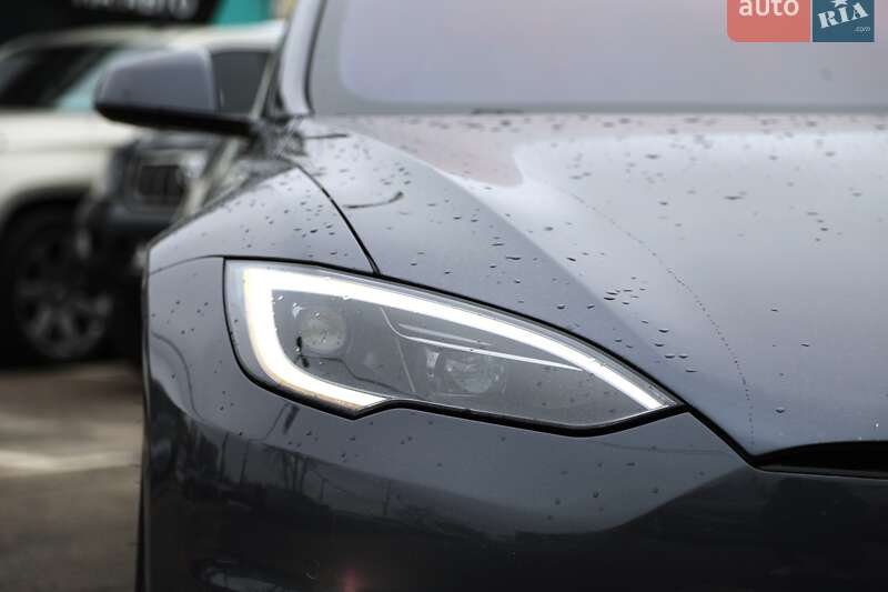 Лифтбек Tesla Model S 2022 в Харькове