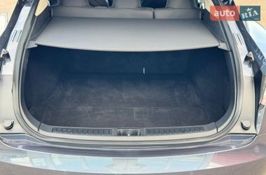 Лифтбек Tesla Model S 2017 в Киеве