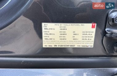 Лифтбек Tesla Model S 2017 в Киеве