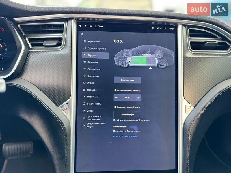 Ліфтбек Tesla Model S 2017 в Києві