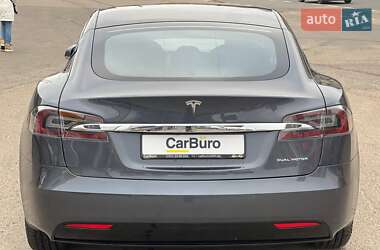 Лифтбек Tesla Model S 2020 в Одессе