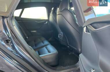 Лифтбек Tesla Model S 2020 в Одессе