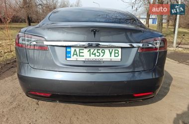 Лифтбек Tesla Model S 2020 в Кривом Роге