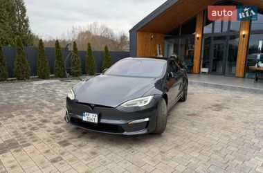 Лифтбек Tesla Model S 2021 в Виннице