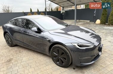 Лифтбек Tesla Model S 2021 в Виннице