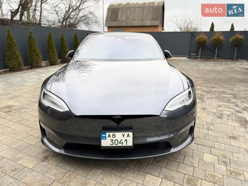 Лифтбек Tesla Model S 2021 в Виннице