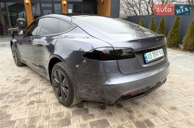 Лифтбек Tesla Model S 2021 в Виннице