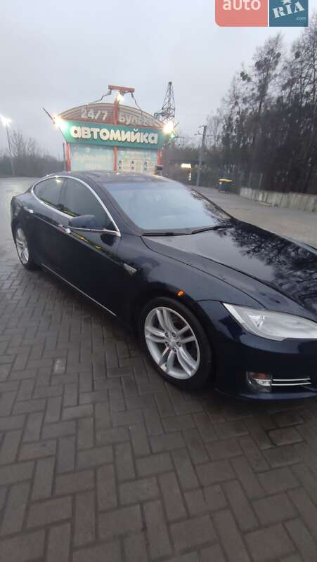 Ліфтбек Tesla Model S 2013 в Житомирі фото 6 Ліфтбек Tesla Model S 2013 в Житомирі